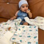 Shamna Kasim Instagram – From his birth @tinyducklings.in is being his favorite and comfort ❤️ 
Premium Luxuriously soft cozy Sustainable MUSLIN clothing for little ones