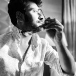 Shanthanu Bhagyaraj Instagram - Turn your face to the Sun… & the shadows will fall behind u💥 🧿 Black-White Series Set 2️⃣ 📸 @kikivijay11 #black #white #blackandwhite #badass