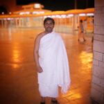 Sharib Hashmi Instagram - हँसी हँसी में वो दुख दर्द झेलता ही रहा, करिश्मा-बाज़ ज़माने से खेलता ही रहा…! Tumhari himmat ko salaam bhai 🙏 mushkil se mushkil waqt mein tumhein muskuraate huye hi dekha ❤️🙏 Doston dua kariye mere bade bhai Aquil Hashmi ko jannat mein aala muqaam haasil ho 🤲🏻🤲🏻