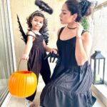 Shikha Singh Instagram - A Halloween blast 💥 Dark Angels 👼 #happy #halloween #spooky #boo #black #us #babiesofinstagram #babygirl #babies #girl #girls #girlpower #mine #us #grateful #blessed #blessedwiththebest #thankyou #insta #instagram #instagood #pic #picoftheday #blacklove #angel #dark #darkangels