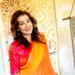 Shilpa Shinde Instagram - Wishing you all a very Happy Navratri❤😍 May the nine nights of Navratri bring you love, peace, and happiness & fill your life with new beginnings and endless opportunities. #HappyNavratri #saree #sareelove #Navratri #ShilpaShinde #sundayvibes #sunday #picoftheday