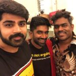 Shirish Sharavanan Instagram - Thank you @itsyuvan sir for Giving a big treat for me on your Birthday , A soothing melody song with your voice ❤ #azhagiyarasathi , A Memorable One ! “Wishing you a very happy bday saaaar ⭐️❤️💐🤗” #yuvan #yuvanshankarraja #pistha
