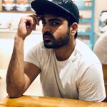 Shirish Sharavanan Instagram - Happpyyyy weekend guyssss 🥳🌟