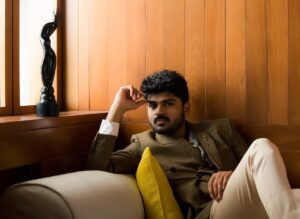 Shirish Sharavanan Instagram - The black lady has added a sense of responsibility. This will make me select quality movies to entertain the audience. Hence won't rush! #filmfare #photoshoot