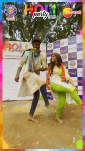 Shivani Baokar Instagram - अस्मी-निशांतचा लयभारी Swag✨

राजश्री मराठी आणि झी मराठीची धमाकेदार धुळवड✨

VitsKamats Group - @vits_hotels_and_resorts
Venue Courtsey - @vitssharanam_thane
Food partner - @pepperfrykamatsthane 
Hotel PR managed by - @namsolutions10

#RajshriMarathiZeeMarathiHoliParty #HoliParty2023 #RajshriMarathi #ZeeMarathi