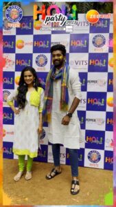 Shivani Baokar Instagram - राजश्री मराठी आणि झी मराठी आयोजित Holi Party ला 'लवंगी मिरची' मालिकेतील कलाकार शिवानी आणि तन्मयची धमाकेदार एंट्री!

VitsKamats Group - @vits_hotels_and_resorts
Venue Courtsey - @vitssharanam_thane
Food partner - @pepperfrykamatsthane 
Hotel PR managed by - @namsolutions10

#RajshriMarathiZeeMarathiHoliParty #HoliParty2023 #RajshriMarathi #ZeeMarathi