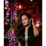 Shivani Baokar Instagram - ❤️✨ Clicked by @_harshit_0311 Wearing @aakriti_by_nandita Styled by @saileerajpurenagane Jewellery @sorayaajewels_ Location @housepartykhar House Party Khar