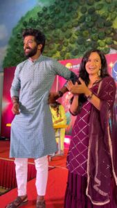 Shivani Baokar Instagram - प्रेक्षकांचा लवंगी मिरची मालिकेला उदंड प्रतिसाद..!

झी मराठी उत्सव नात्यांचा!

#उत्सवनात्यांचा #UtsavNatyancha #ZeeMarathi #MeMarathi