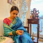 Shreya Bugde Instagram - सण , साज , शृंगार , सहवास , समाधान .....सुख ❣️ #शेठमंडळी 😉