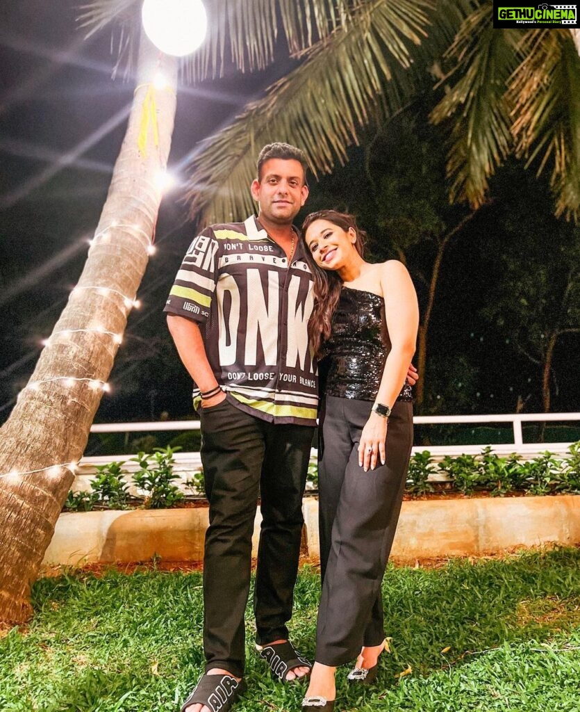 Shreya Bugde Instagram - Always turning all our moments into memories!!! Happiest birthday @mehul_pai my person I am grateful for you today n everyday!!! #myfavoritehuman ♥️ #alwaysonyourteam #neverleavingyourside ♾️