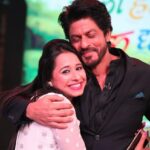 Shreya Bugde Instagram - Happy SRK day everyone!!! We lucked out ..he’s ours !! ♥️ #foreveelove❤️💞 #happybirthdaytotheoneandonly