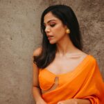 Shriya Pilgaonkar Instagram - 🧃🧡 An exciting announcement soon 🎬 Styled by @shreejarajgopal Mua @makeupandhairbyshruti Hair @darshana.mule Photos by @simonegandhi • Wearing @ekayabanaras Jewels @studioviange @viangefinejewels #Saree #Orange #ootd #Stylefile