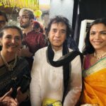 Shriya Pilgaonkar Instagram - I’m still in trance after this divine evening 🧡A full house of legends performing for Bappa 🙌🏼🙏🏼Thank you for being such gracious hosts @shankar.mahadevan @sangeeta.mahadevan @shivammahadevan @siddharth.mahadevan