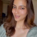 Shriya Tiwari Instagram – Apna bana le 🫰🏻
#reelsinstagram #reels #trending #exploremore #explore #shriyatiwari #viral #foryou #selflove