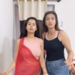 Shriya Tiwari Instagram – Fashion designers bura mat manna par jo hai so hai! 😜
#reelsinstagram #reelsindia #reels #comedy #funnyvideos #funny #comedyvideos #comedyreels #trendingreels #trending #exploremore #explore #friends #fashiondesigners #relatable #foryou #shriyatiwari #imjagratishelke