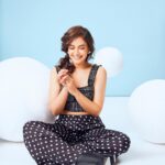 Shruthi Prakash Instagram - 🧸 Creative direction and DOP : @ritika_gallery @souravmishra.in Assistant Stylist : @aditiisfine Production : @glamflamestudios Assistance : @khoz_a__m__ @_shibin________ @__aalbin__ Videographer : @nevinphilipphotography Makeup and hair : @sanskriti_adlak @smrithi_c_kanth #shrutiprakash #shoot #black #polkadots #happyvibes #giggles #concept