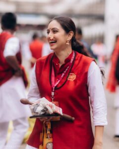 Shruti Marathe Instagram - गणपती बाप्पा मोरया....2023
.
.
 कलावंत ढोल पथक😎

@shrumarathe 
@kalaawantdholpathak

#pune #ganpatibappamorya #ganpatifestival #kalawantdholpathak #dholpathak #vibe #expression