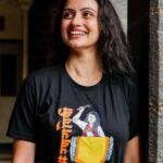 Shruti Marathe Instagram - वादनवेड ✨ . . @shrumarathe @kalaawantdholpathak #वादनवेड_merchandise #printmania #ganeshotsav2023 Pune, Maharashtra