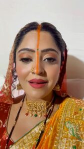 Shubhi Sharma Instagram - सूर्योपासना, सदाचार, प्रेम, श्रद्धा, भक्ति और लोक आस्था के महापर्व #छठ_पूजा की बहुत-बहुत बधाई एवं हार्दिक शुभकामनाएं। छठ मैया की कृपा हम सभी पर बनीं रहे।