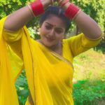 Shubhi Sharma Instagram - #kaunonetasekamnaikhe @shubhi_sharma_official #trending #trendingreels