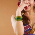 Shweta Tripathi Instagram - सारी में प्यारी✨ Wearing @toraniofficial @quirksmithjewelry 📸 @kopp_foto Styled by @purplerhapsody Beauty & mane @krisann.figueiredo.mua Style team @monica_nim
