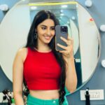 Simrat Kaur Instagram - Jitni click ki sab post kerdi 🫢🥰😛 Mumbai, Maharashtra