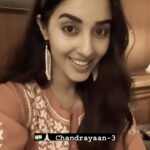Simrat Kaur Instagram - Aaj har hindustani ne chand ko chuu liya 🇮🇳🙏🏻❤️ #Chandrayaan-3