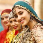Simrat Kaur Instagram - Apki favourite line konsi hai ❤️ “chal tere ishq “ song ki 🥹❤️meri ye hai ( rab ki marzi se tuje dil de diya maine hai )🥹❤️
