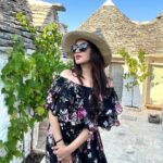 Smita Gondkar Instagram – Wanderlust Chronicles
.
.
.
Outfit Stylist : @richa_r29 @style__inn
.
.
.
#smitagondkar #smittens #travel #traveldiary #trip #wanderer #explorepage #trending #instagram
