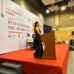 Smita Gondkar Instagram – Thank you @freepressjournal for this honour of having me present your Eco Ganesha BMC Awards 🙏🏼
Thank u @starneels
.
.
.
#smitagondkar #smittens #traditional #ecoganeshbmcawards #bmcawards #gratitude #outfit #trending #instagram