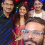 Smrity Sinha Instagram - 'छठ के बरतिया' फ़िल्म की सफलता का जश्न ब्यूटीफुल सुपरस्टार स्मृति सिन्हा & टैलेंटेड अंशुमन मिश्रा संग.. प्रजेंट्स बाय रत्नाकर कुमार.. प्रोड्यूस बाय कुलदीप श्रीवास्तव एन्ड निवेदिता कुमार.. साथ में हैं पीआरओ रामचन्द्र जी.. इंटरव्यू कमिंग सून 😊✌️