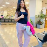 Smrity Sinha Instagram – If your WHY is stronger then your HOW becomes easier 👍
#instagood #dubaicalling #smritysinha Ahmedabad International Airport
