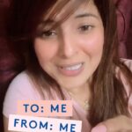 Smrity Sinha Instagram - Coz it’s trending 🤞🏼🤟🏻💋 #trending #reelsinstagram #instagood #smritysinha