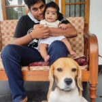 Sneha Sreekumar Instagram - എന്റെ മക്കൾ ❤️❤️❤️ ആദ്യമായി ഒരുകുഞ്ഞിനെ നോക്കുന്നത് ചേച്ചിയുടെ മോൻ അച്ചുനെയാണ്.. ഒട്ടും ശീലമില്ലാത്ത പരിപാടിയായിരുന്നെങ്കിലും അവൻ എന്നെ കുറെ പഠിപ്പിച്ചു 😄.. പിന്നീട് ജീവിതത്തിലേക്ക് അപ്രതീക്ഷിതമായി വന്നവനാണ് ഓസ്കാർ. മുഴുവൻസമയം അവന്റെ കാര്യങ്ങൾ നോക്കണ്ടിവന്നത് കൊണ്ട് തന്നെ അവൻ എനിക്ക് വലിയ സ്കൂളായിരുന്നു.കൂടുതൽ ക്ഷമ എന്നിലേക്ക്‌ വന്നതും, ഒരു കുഞ്ഞിനെ പോലെ അവനെ നോക്കിയതും വലിയ മാറ്റം ആയിരുന്നു 😄. ഈ രണ്ടു ചേട്ടന്മാരും എന്നെ പഠിപ്പിച്ചത് കൂടാതെ പുതിയത് പഠിപ്പിക്കാൻ എത്തിയ ആളാണ് കേദാർ 😍. My boys❤️❤️