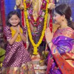 Sneha Wagh Instagram - Memories Were Made This Navratri ✨ . . @_world_of_myra_official #lalbaughchimata #japachidevi #dadarphulmarket #shivsenabhavan (tulza bhavani) . . #worldofmyraofficial #myravaikul #aaheparitardontworry #neerjaeknayipehchaan #neerja #ssnehawagh #sarangesneha #snehawagh #navratri #navratri2023