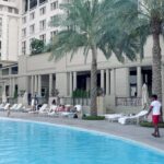Somi Khan Instagram - At peace 🤎🪑✨ ——————————— Outfit @fashionstruc Palazzo Versace Hotel, Dubai