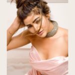 Soniya Bansal Instagram - You're going to go through tough times - that's life. But I say, 'Nothing happens to you, it happens for you. See the positive in negative events.
