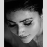 Soniya Bansal Instagram - Time is too slow for those who wait, too swift for those who fear, too long for those who grieve, too short for those who rejoice, but for those who love, time is eternity.