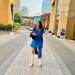 Soniya Bansal Instagram - Always wear a smile sometime during the day, it makes you feel happier and younger. ¨A simple smile. That’s the start of opening your heart and being compassionate to others #travelphotography #fashionstyle #dubai🇦🇪 #soniyabansal #actress #model #fashion #instagram #internationalmodel #actress #soniyabansa #lifestyle