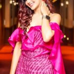 Soniya Bansal Instagram - It was a fun experience getting @soniyaofficial123 ready for @iifa Rocks for green carpet We opted for purple smokey look with nude pink lips Hair & Makeup by @aana.akhan Clothes by @michaelcinco5 Photography by @ehtasham_saeed #iifa #iifa2023 #iifamakeupartist #sobharealty #colorstv #rjkarishma #aanakhanmakeupartist #aanakhan #ethihadarenaabudhabi #abudhabi #lovindubai #iifarocks #iifaday2 Westin Hotel Abu Dhabi
