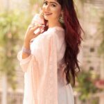 Soniya Bansal Instagram - You don't have to be born beautiful to be wildly attractive #soniyabansal Makeup by: @beautybythebeastt Styling by: @kapoormohit888 @samirafashionofficial Shot by: @prashantsamtani