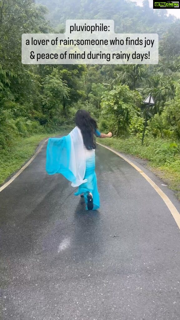 Soumitrisha Kundu Instagram - Tag a rain lover!🩵🦋🤍