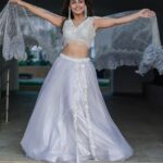 Sreejita De Instagram - Wings on… Let’s fly… Outfit @aahava_couture Earrings @official_pf_buttons_and_bows Styling @littlepuffsofhappiness @styleitupwithraavi Cordinator @mad.micron @_vaishnavii.3011 MUA @ayeshamakeovers_ Photographer @potraitdeewana #diwalivibes #diwalitime #indianwear #festive #festivevibes #fashion #instagram #instalike #instafashion #photoshoot #bollywood #sreejitade