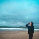Sri Satya Instagram - The soul that sees beauty may sometimes walk alone. . 📸 @bharat_banday Mooloolaba, Queensland