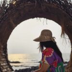 Sridevi Vijaykumar Instagram - "Say something positive and you will see something positive " Happy weekend❤️ #weekend#vibes#sunset#happytimes#positivequotes #positivethoughts #liveyourlife #beach#beachvibes# #loveit#live#laugh#dance