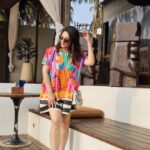 Sridevi Vijaykumar Instagram - "Say something positive and you will see something positive " Happy weekend❤️ #weekend#vibes#sunset#happytimes#positivequotes #positivethoughts #liveyourlife #beach#beachvibes# #loveit#live#laugh#dance