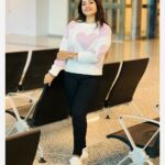 Srinisha Jayaseelan Instagram - Hello Dubai! 💜❤️😍 In love with this 💜 sweatshirt 💜❤️🧿 Dubai, United Arab Emirates