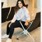Srinisha Jayaseelan Instagram - Hello Dubai! 💜❤️😍 In love with this 💜 sweatshirt 💜❤️🧿 Dubai, United Arab Emirates