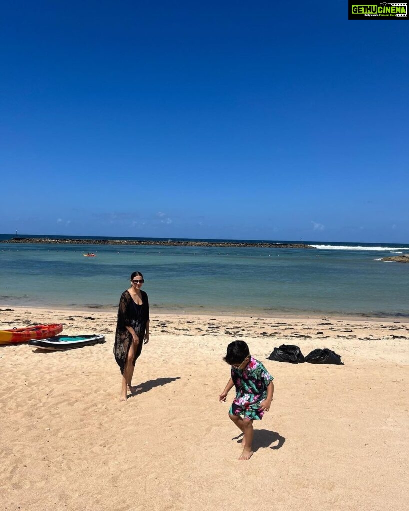 Subhashree Ganguly Instagram - ☀️ 🏝️ 🥤 @rajchoco