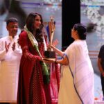 Subhashree Ganguly Instagram - It is an immense honor to receive “Mahanayak Shomman” & with great respect I thank our honourable chief minister @mamataofficial for always appreciating each of us artists & supporting each form of art. It only motivates us to do more & better everytime.